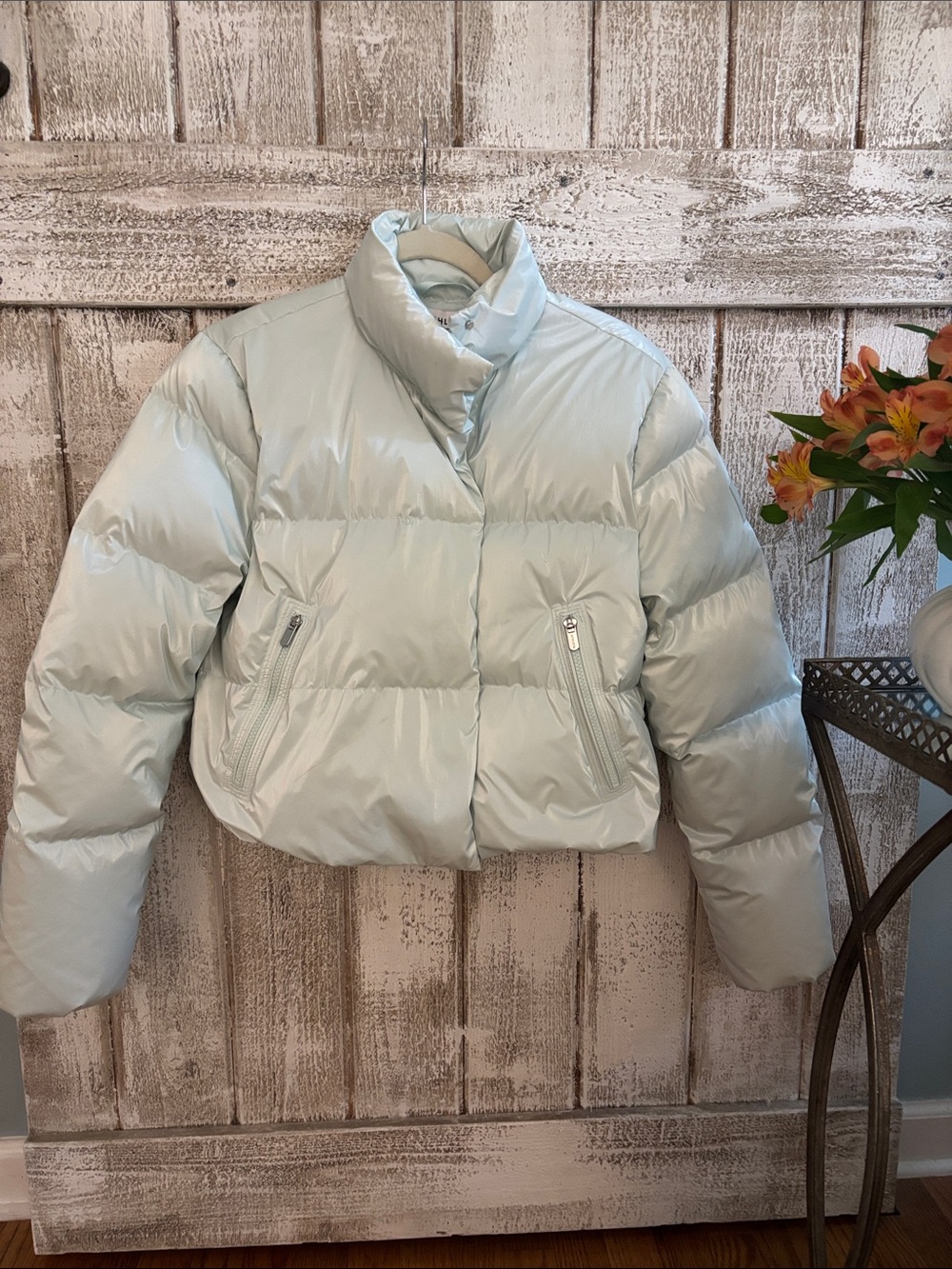 Athleta Summit Cropped Shine Down Puffer